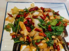 -小鱼儿海鲜港(新村十区店)