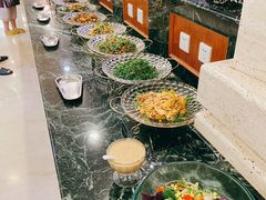 -碧中海汤泉汗蒸酒店