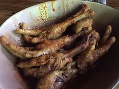 -二孃鸡爪爪(东郊记忆店)