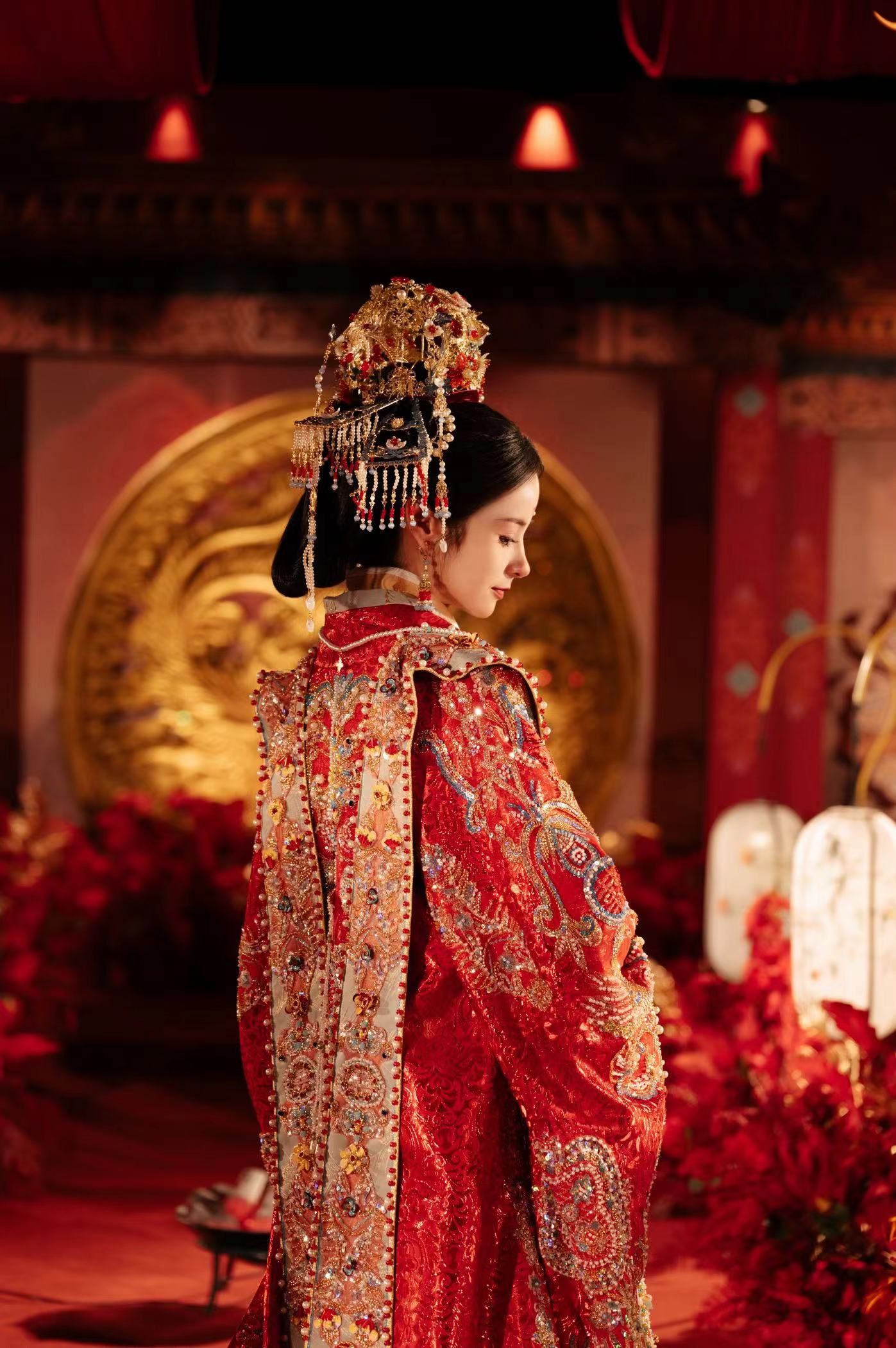 凤冠霞帔 十里红妆 丨郑州婚纱礼服馆