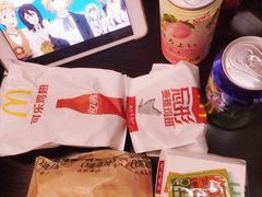 -麦当劳(乳山路店)