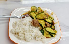 Cucumber and Pork Slices