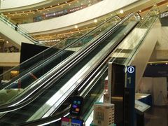 -保利MALL(天鹅湖店)