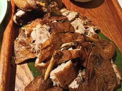 老底子香酥鸭-弄堂里(西溪龙湖天街店)