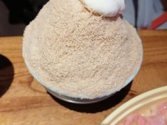 -城墙拐拐火锅(三峡广场黑金冠店)