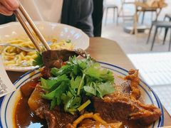 -CowCow其其·牛杂咖啡公司(六运店)