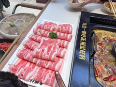 -老牌坊云南鱼豆花火锅(哈西万达店)