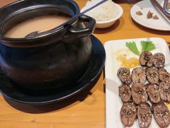 洪湖莲藕排骨汤-莲餐厅·湖北菜·藕汤是头牌(愚园路店)