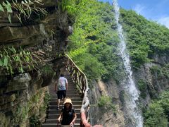 -鹿院坪生态旅游景区