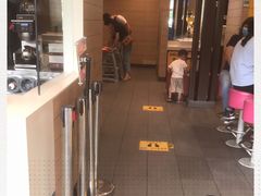 -麦当劳(容桂客运站得来速店)