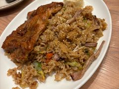 -玛格萝妮比萨屋(四平店)