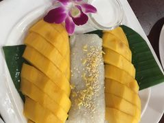 -Dang restaurant (patong phuket)