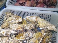 -锤头鲨毛肚海鲜烤肉自助餐厅(国购广场店)