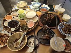 -包整·丝娃娃(一览甲秀楼风景店)