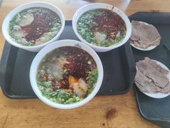 -马德元纯汤牛肉面(太奥广场店)
