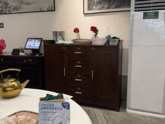 -五谷芳乳鸽王(海景店)