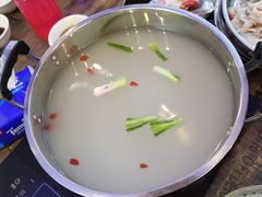 山泉浓汤底-鱼醉无骨鱼·中山脆肉鲩(荔湾路店)