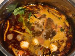 一锅两吃-虾吃虾涮.虾火锅.肉蟹煲(步步高梅溪新天地店)