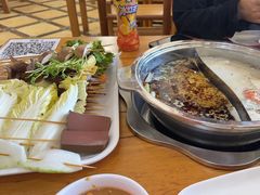 -袁记串串香(泉水轻轨站店)
