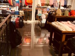 -Abercrombie & Fitch(天环广场店)