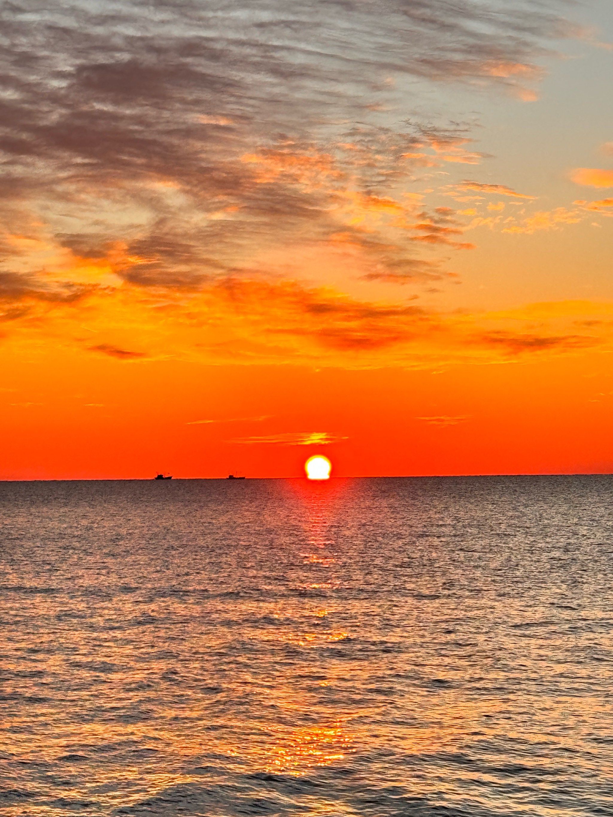 东疆港de日出🌅