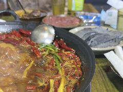 -黄潇洒老火锅(九眼桥宏济巷店)