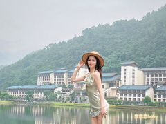 -宝晶宫旅游景区