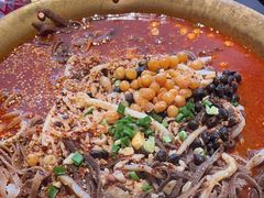 -张翻越·川渝冒菜·武汉黑鸭煲(城北万象城店)