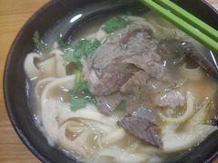 -志权牛肉面(灵山路店)