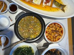 -饭橘汉江码头·乡野土菜馆(静安路店)