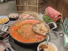 -楠小云·云南鲜菌·鲜牛自助火锅(九眼桥店)