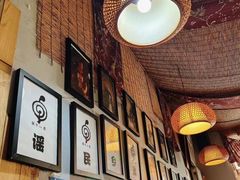 -蜗牛小馆醉乡民谣云南菜(惠新西里店)