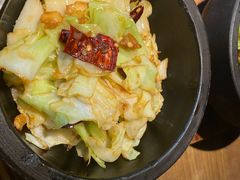 炝炒手撕包菜-花椒笑成都小馆(百脑汇店)