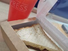 西柚乌龙茶-THE PRESS(复旦大学店)