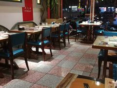 大堂-蟹蟹潮汕砂锅粥(食八方美食城店)