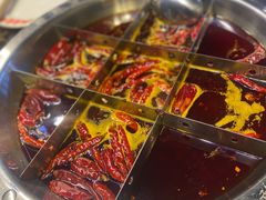 -憨孃孃·重庆老火锅(红山黑金店)