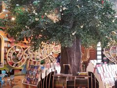 -钟书阁(松江泰晤士小镇店)