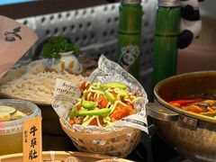 -毛肚向右·川渝毛肚王(经开永旺店)