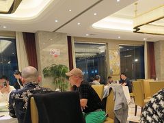 -骏莱海鲜鱼港(五角场店)