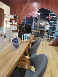 -涂tu指甲日式美甲美睫店