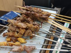 -清真磊磊烧烤老店(饮虎池街34号店)