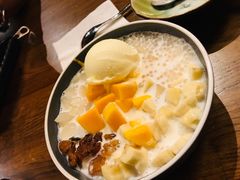 -三花奶奶的甜品(百联嘉定购物中心店)