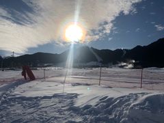 -丝绸之路山地度假区滑雪场