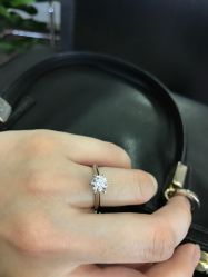 -威德钻石-克拉钻大本营(南京东路店)