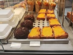 -好利来(上海虹桥新天地Lab主题店)