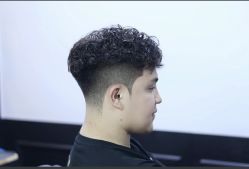 -贝勒爷专业男发