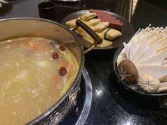 -御花园·粤菜·海鲜火锅(中山公园店)