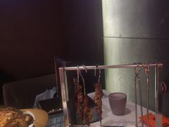 -鸣记脆皮烤鱼·海鲜烤鱼(三八广场店)