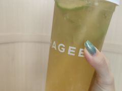 -霸王茶姬(正佳广场店)