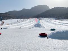 -济南卧虎山滑雪场
